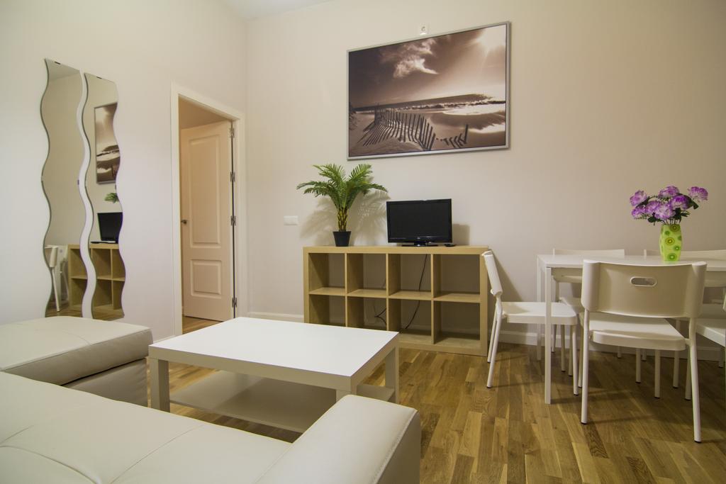 Apartamentos Aloha 2 Centro Эль-Пуэрто-де-Санта-Мария Экстерьер фото